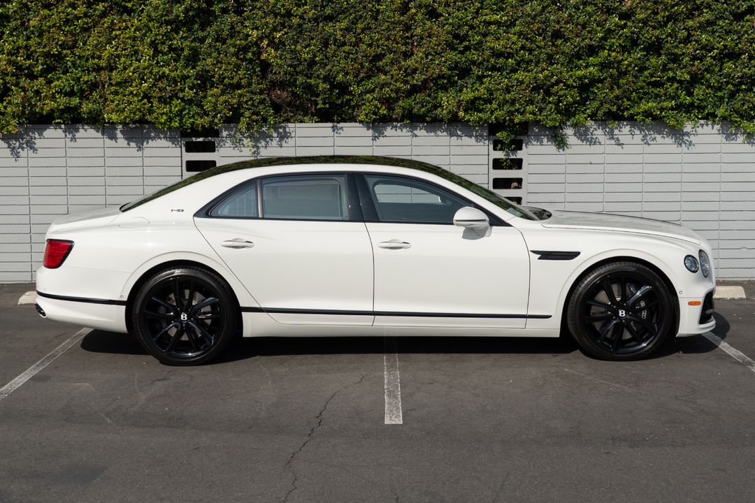 2024 Bentley Flying Spur