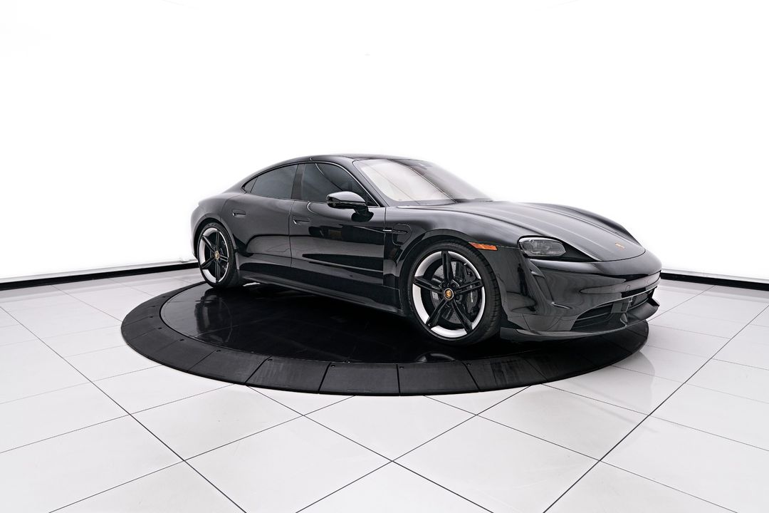 2022 Porsche Taycan
