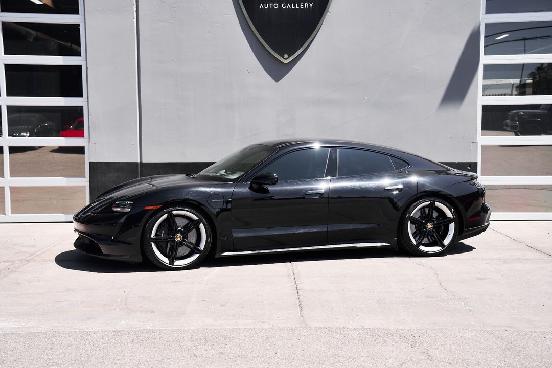2022 Porsche Taycan