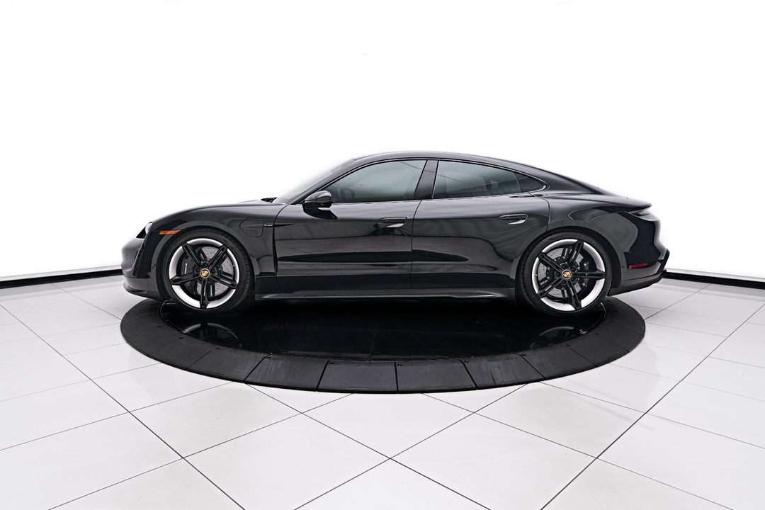 2022 Porsche Taycan