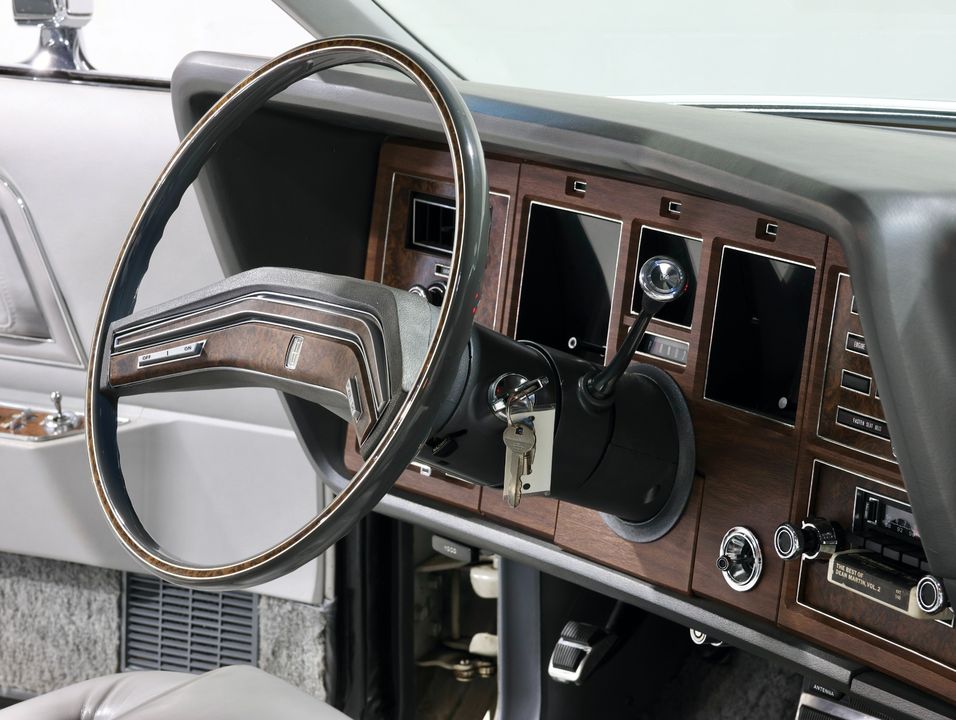 1976 Lincoln Continental Mark IV Cartier Edition