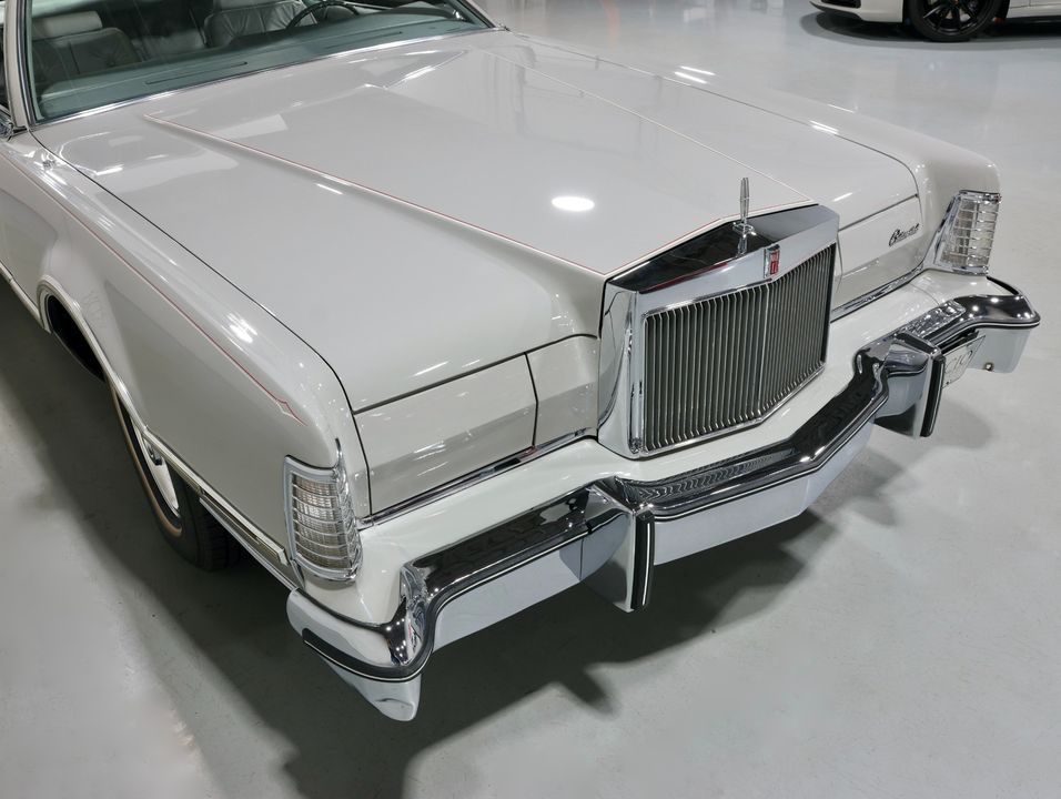 1976 Lincoln Continental Mark IV Cartier Edition