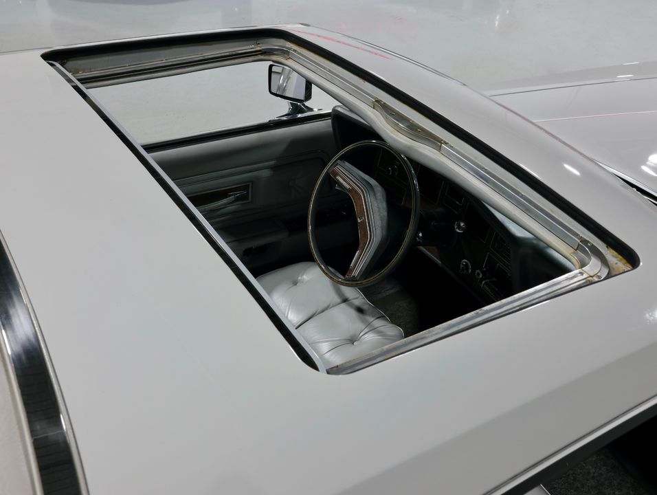 1976 Lincoln Continental Mark IV Cartier Edition