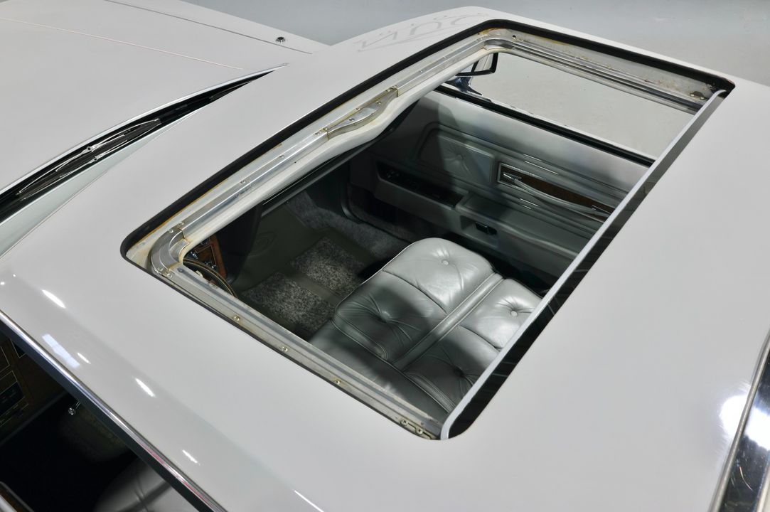 1976 Lincoln Continental Mark IV Cartier Edition