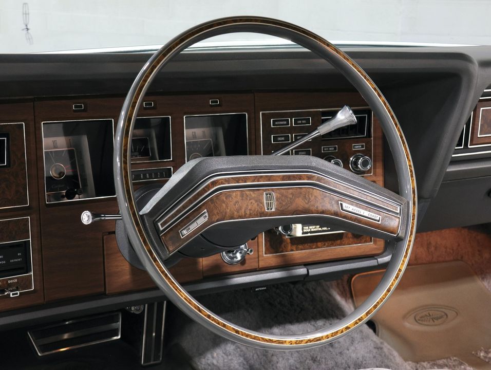1976 Lincoln Continental Mark IV Cartier Edition