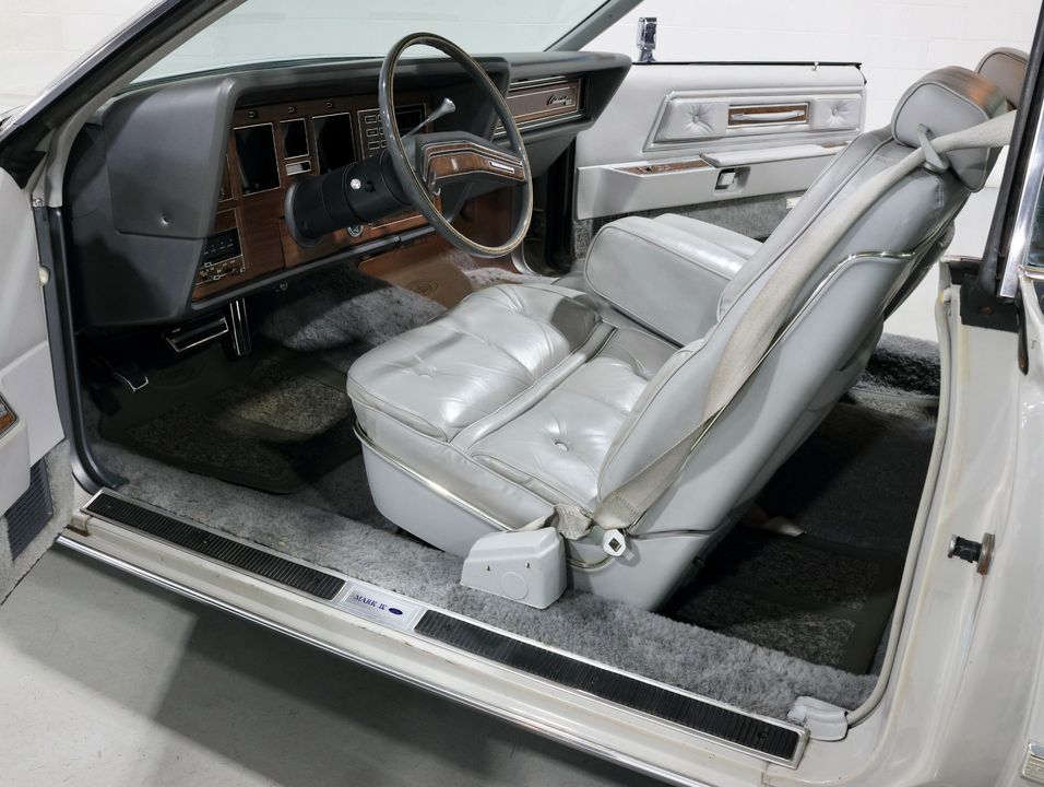 1976 Lincoln Continental Mark IV Cartier Edition