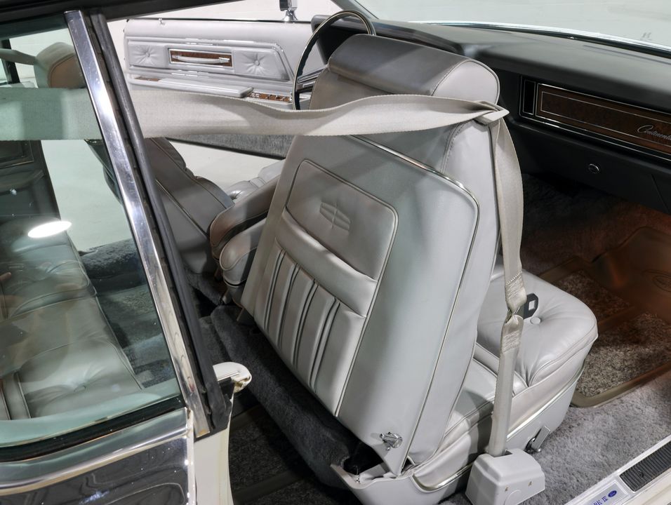 1976 Lincoln Continental Mark IV Cartier Edition