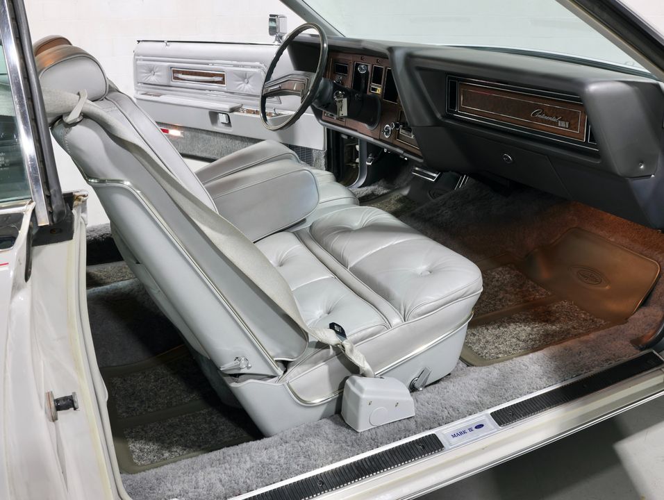 1976 Lincoln Continental Mark IV Cartier Edition