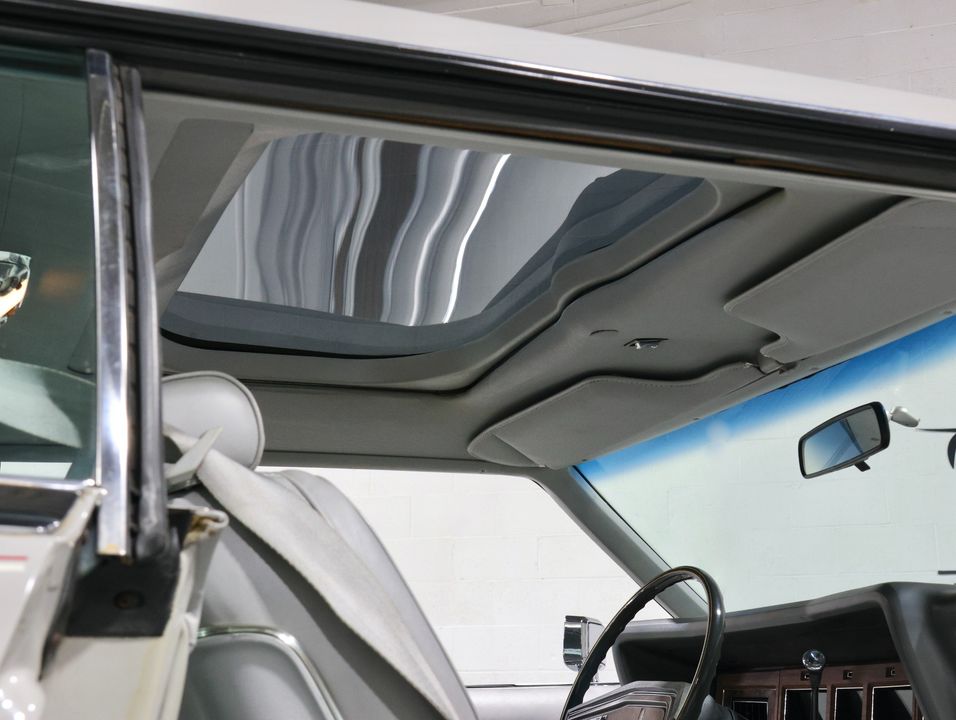 1976 Lincoln Continental Mark IV Cartier Edition