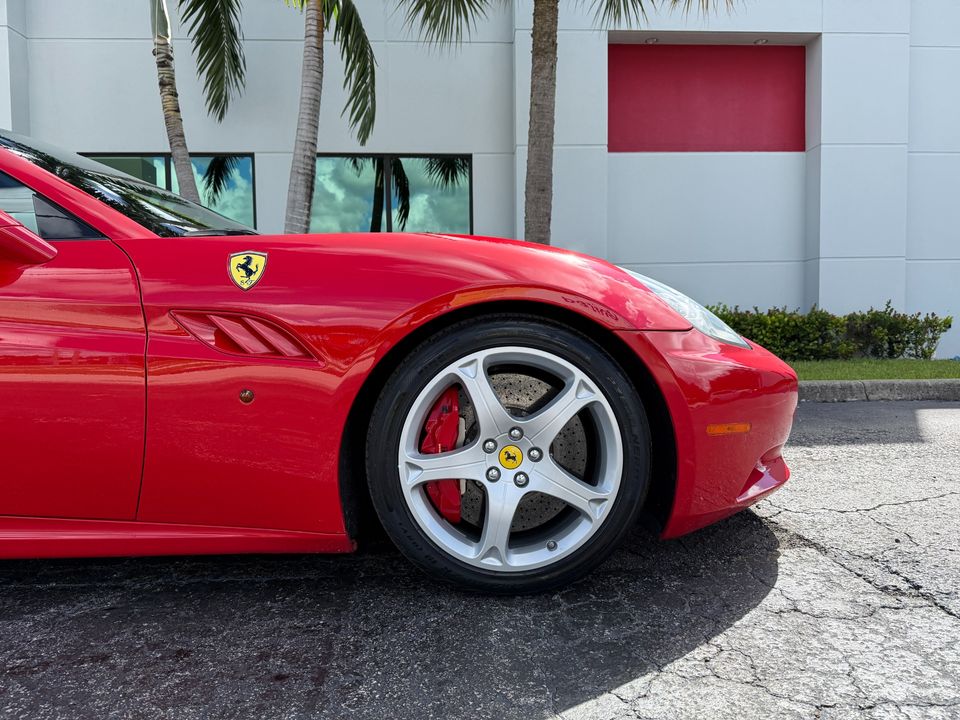 2010 Ferrari California