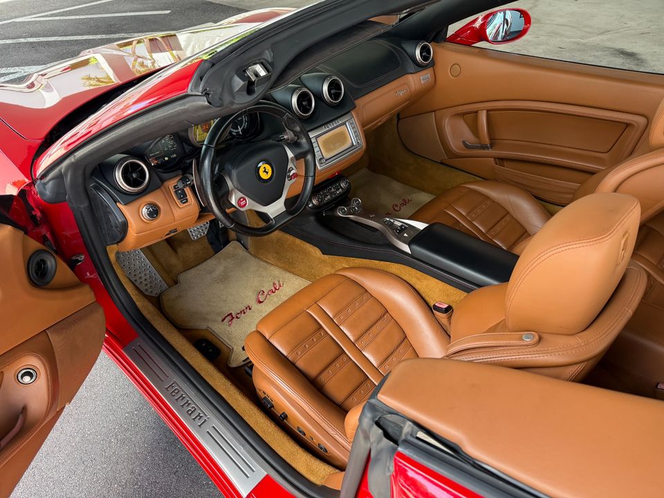 2010 Ferrari California