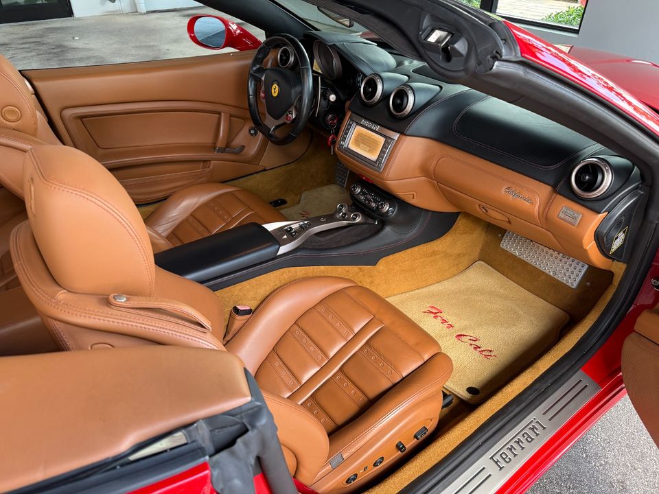 2010 Ferrari California