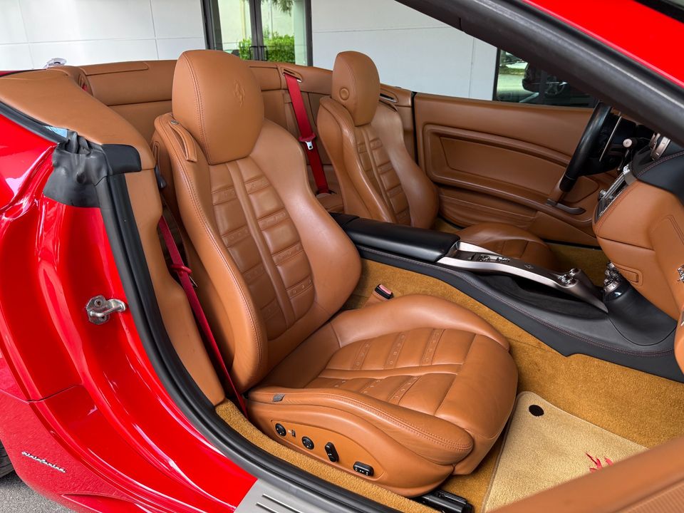 2010 Ferrari California