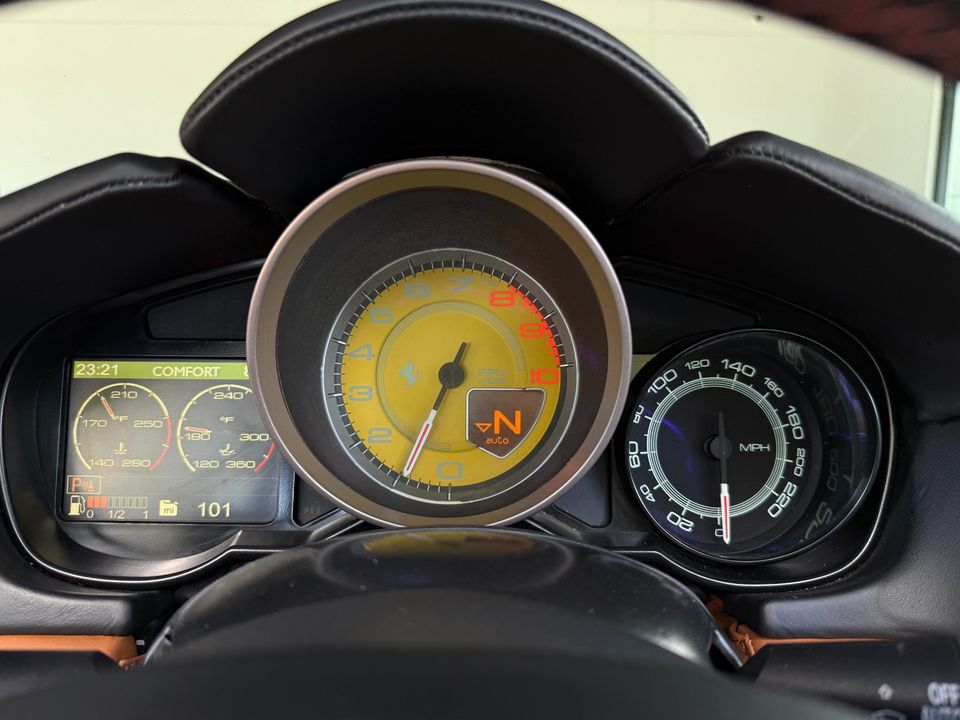 2010 Ferrari California