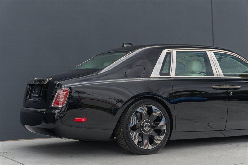 2024 Rolls-Royce Phantom