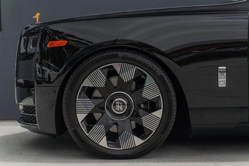 2024 Rolls-Royce Phantom