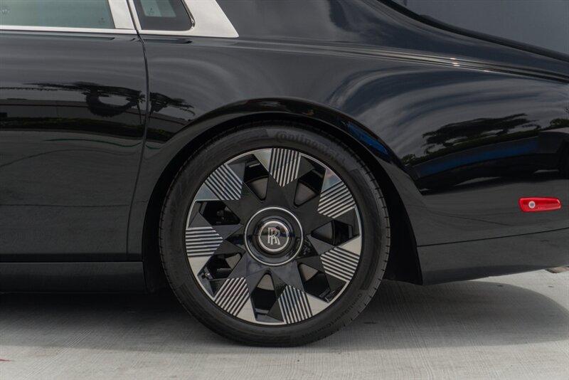 2024 Rolls-Royce Phantom