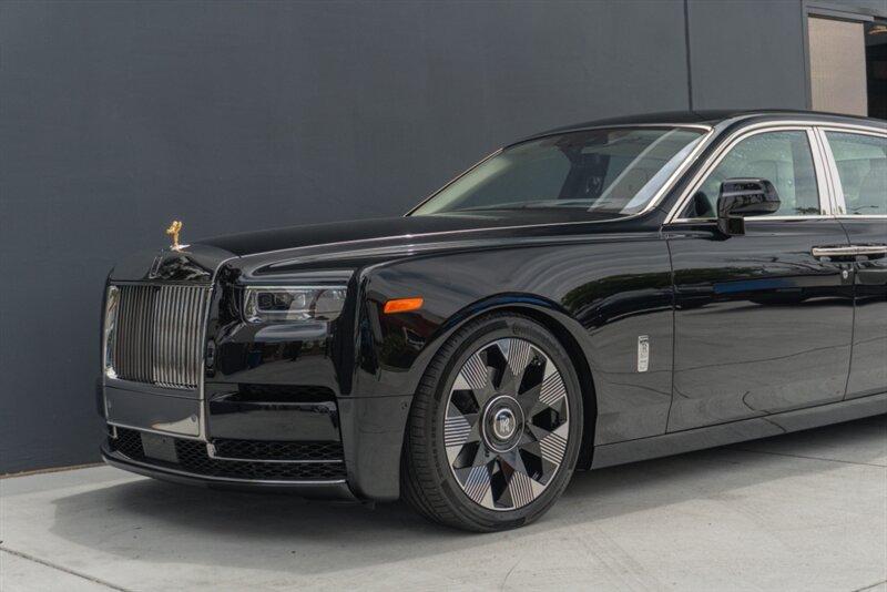 2024 Rolls-Royce Phantom