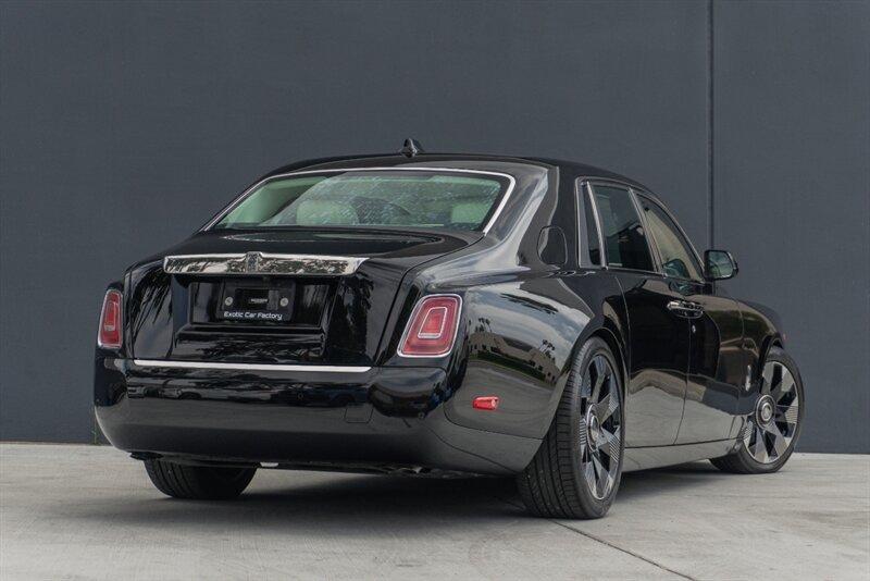 2024 Rolls-Royce Phantom