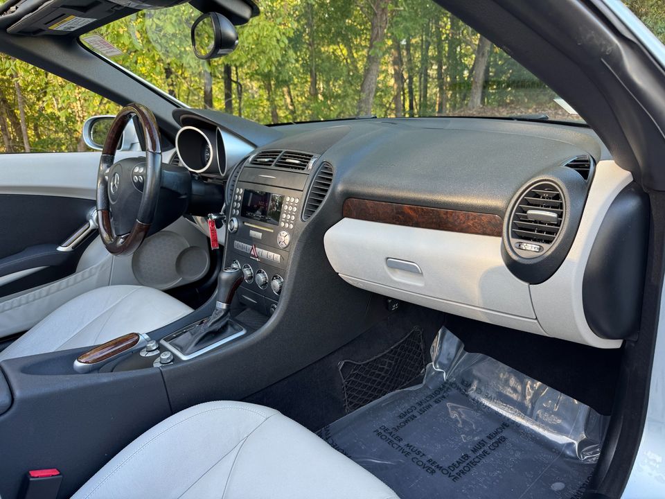 2007 Mercedes-Benz SLK 280 Roadster 3.0L