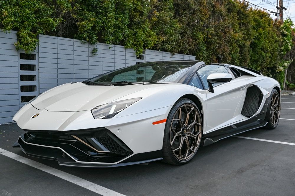 2022 Lamborghini Aventador Ultimae