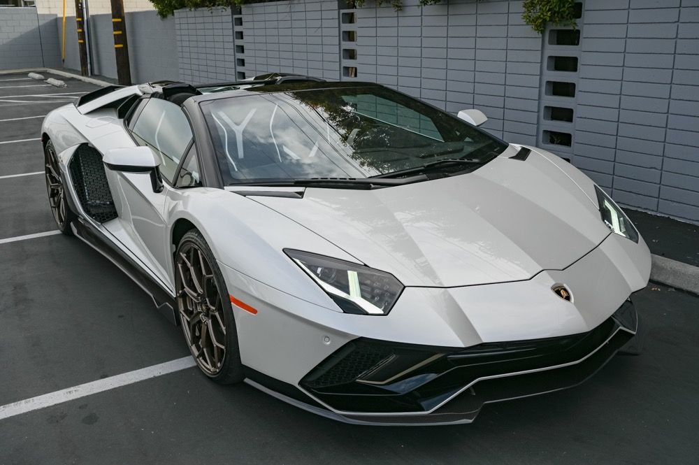 2022 Lamborghini Aventador Ultimae