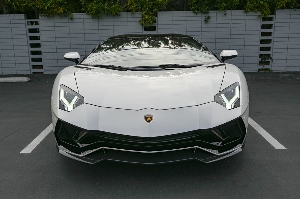 2022 Lamborghini Aventador Ultimae