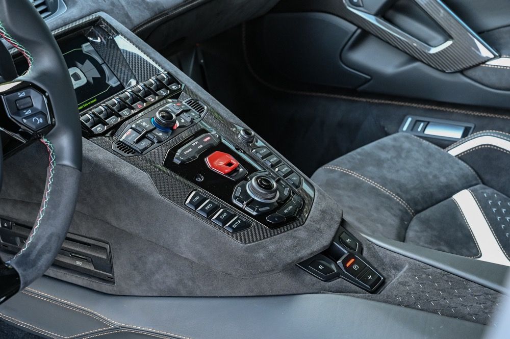 2022 Lamborghini Aventador Ultimae