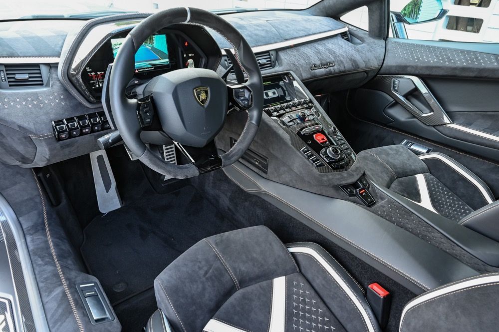 2022 Lamborghini Aventador Ultimae