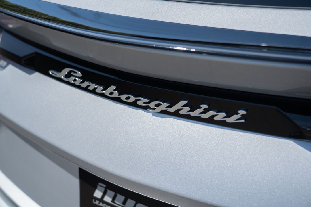 2019 Lamborghini Urus
