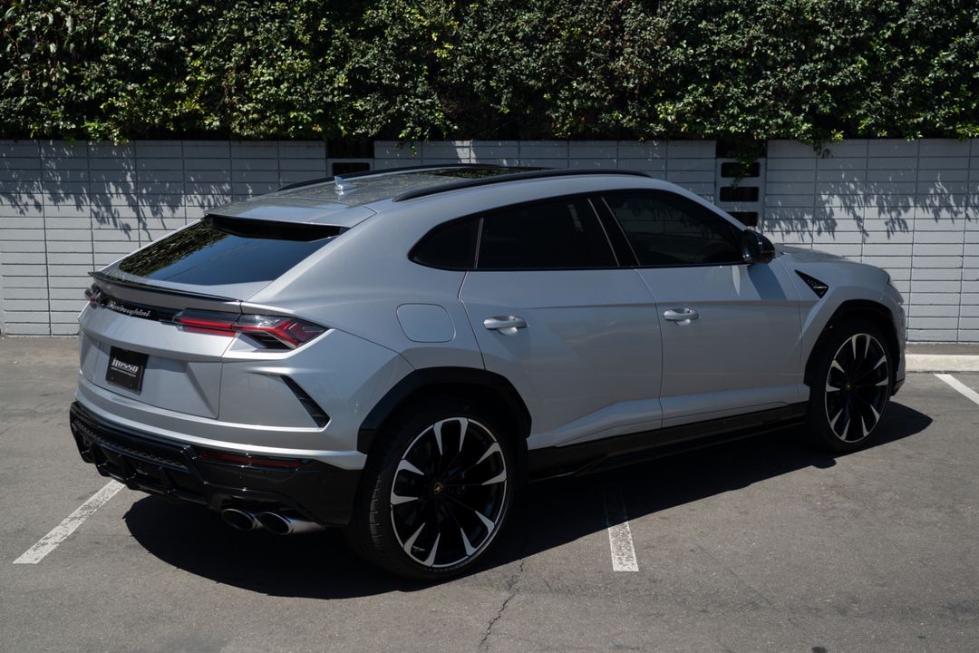 2019 Lamborghini Urus