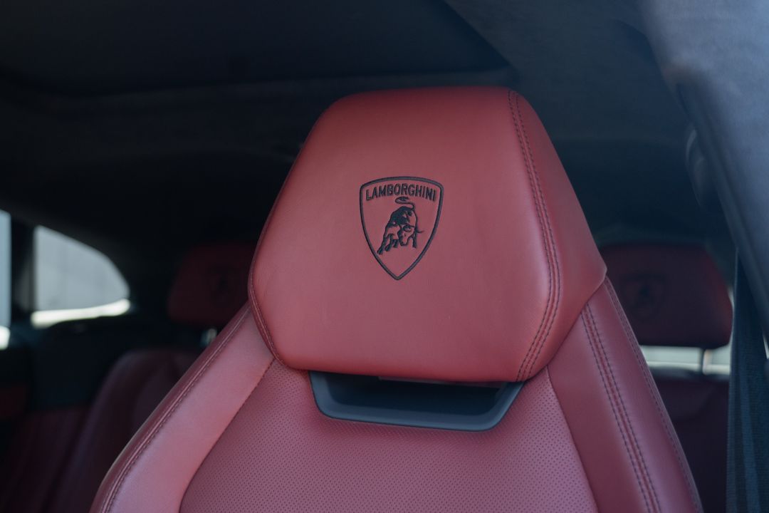2019 Lamborghini Urus