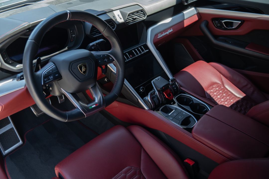 2019 Lamborghini Urus