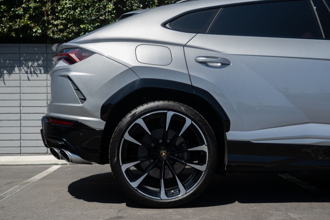 2019 Lamborghini Urus