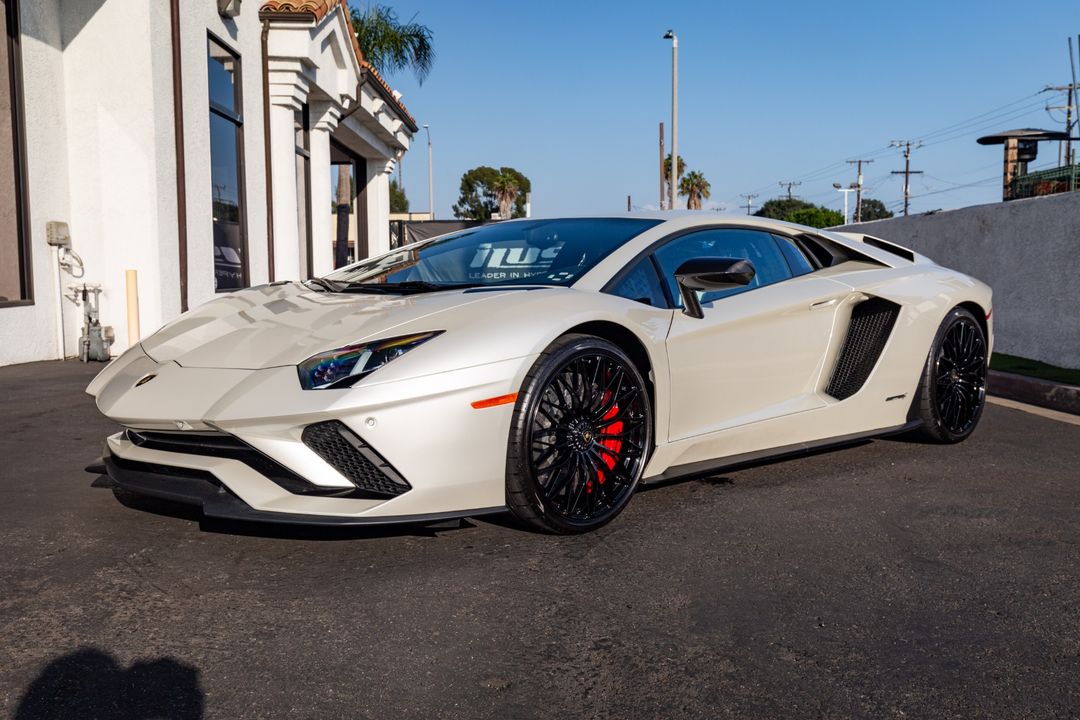 2018 Lamborghini Aventador