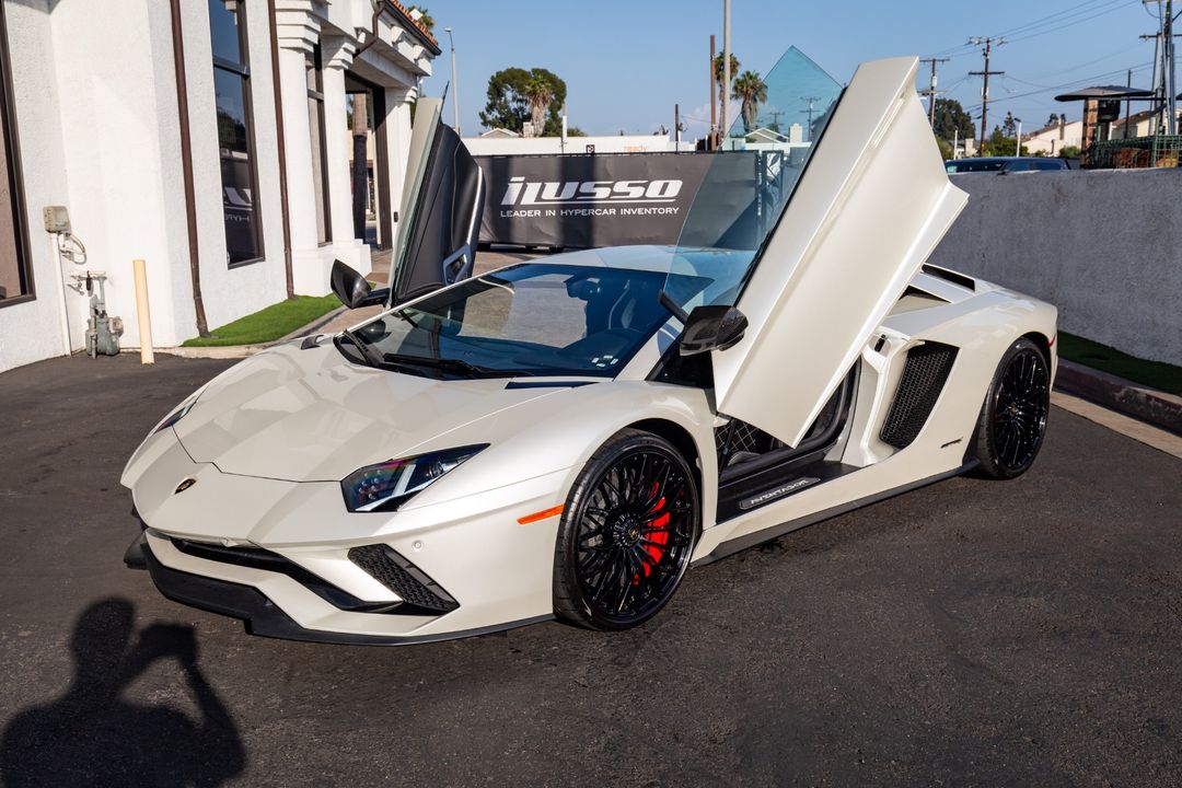 2018 Lamborghini Aventador