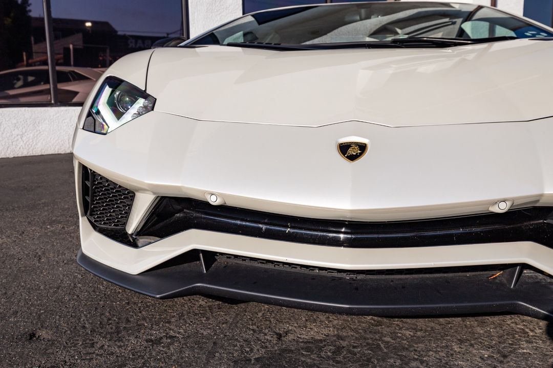 2018 Lamborghini Aventador