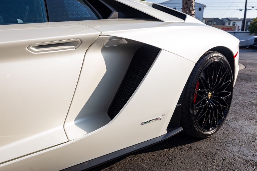 2018 Lamborghini Aventador