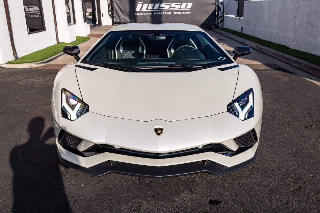 2018 Lamborghini Aventador