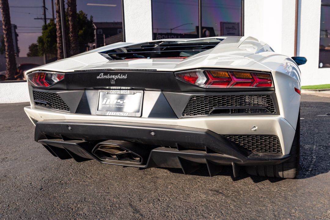 2018 Lamborghini Aventador