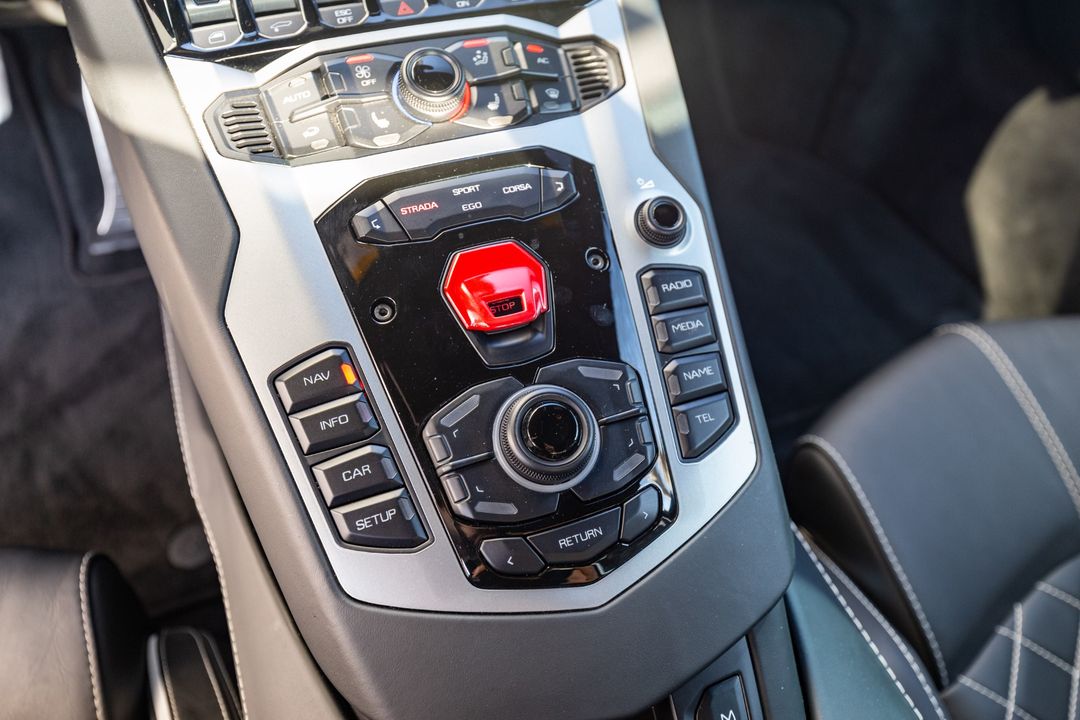 2018 Lamborghini Aventador