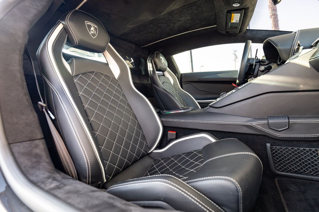2018 Lamborghini Aventador