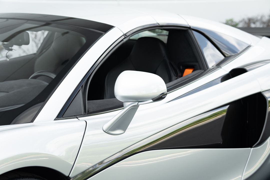 2020 McLaren 600LT Spider