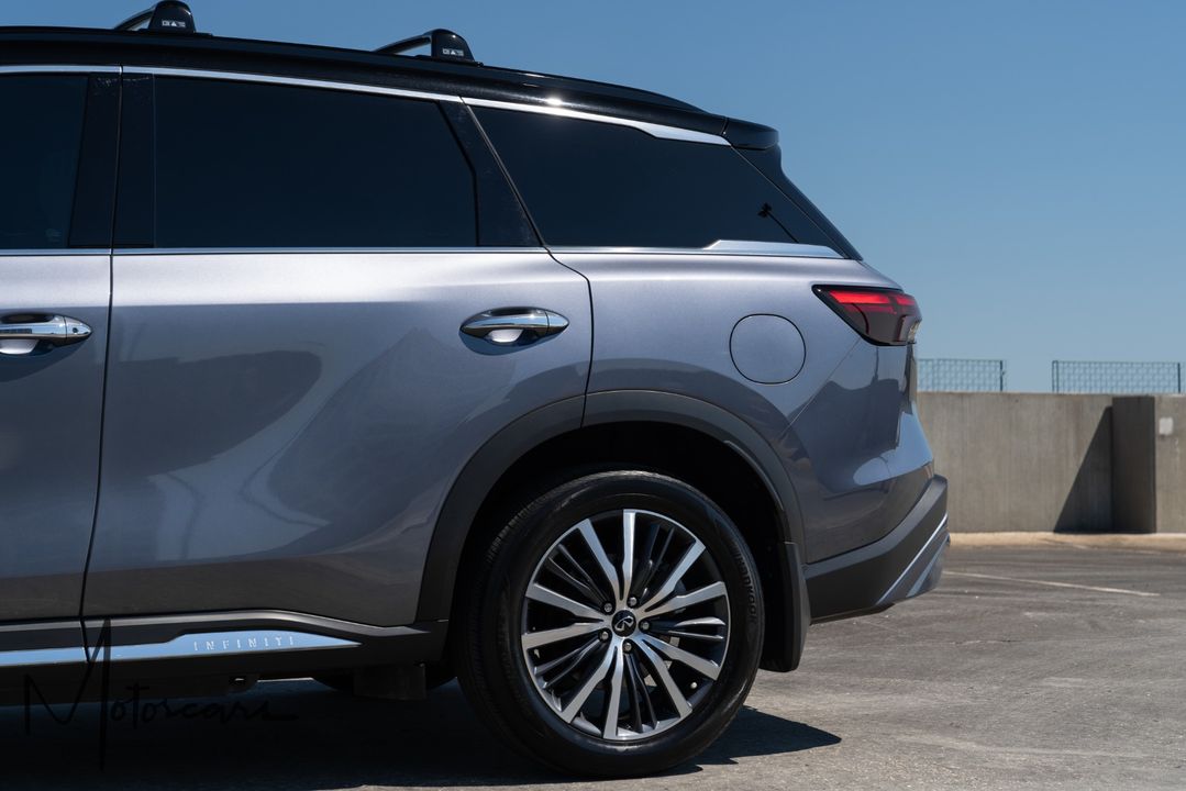2023 INFINITI QX60