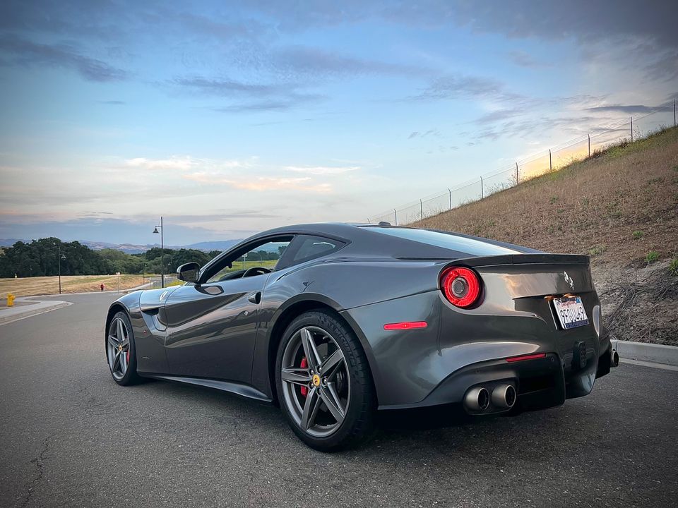 2016 Ferrari F12berlinetta