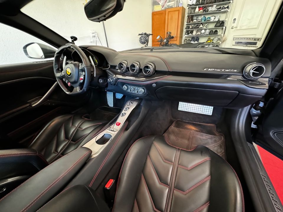 2016 Ferrari F12berlinetta
