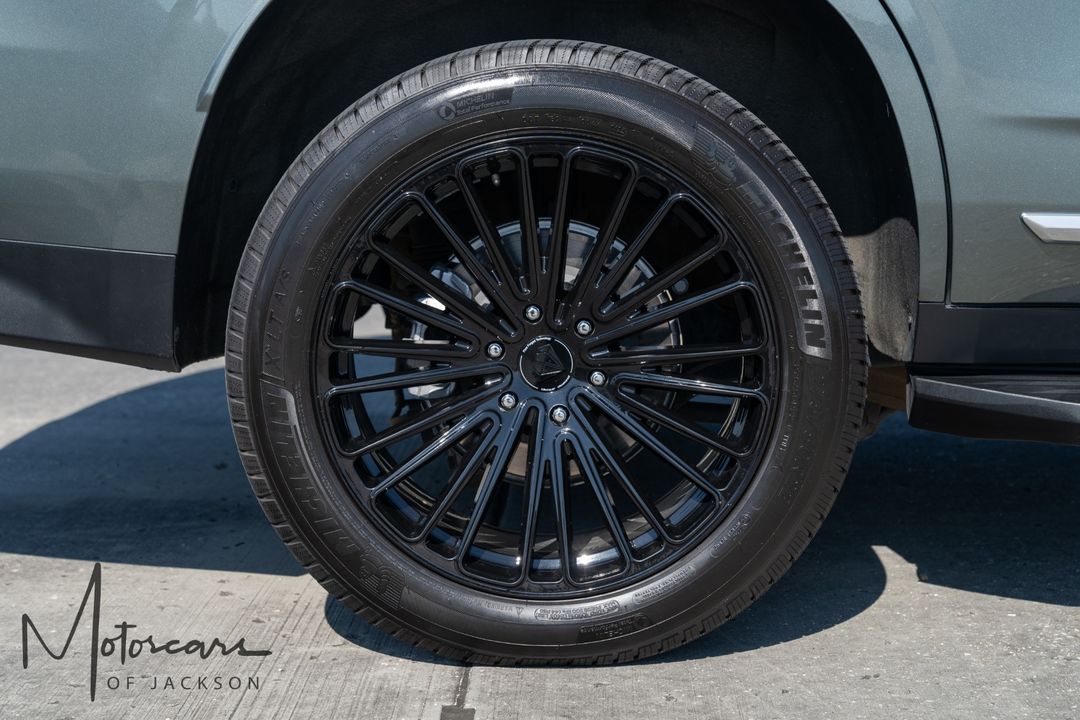 2023 GMC Yukon