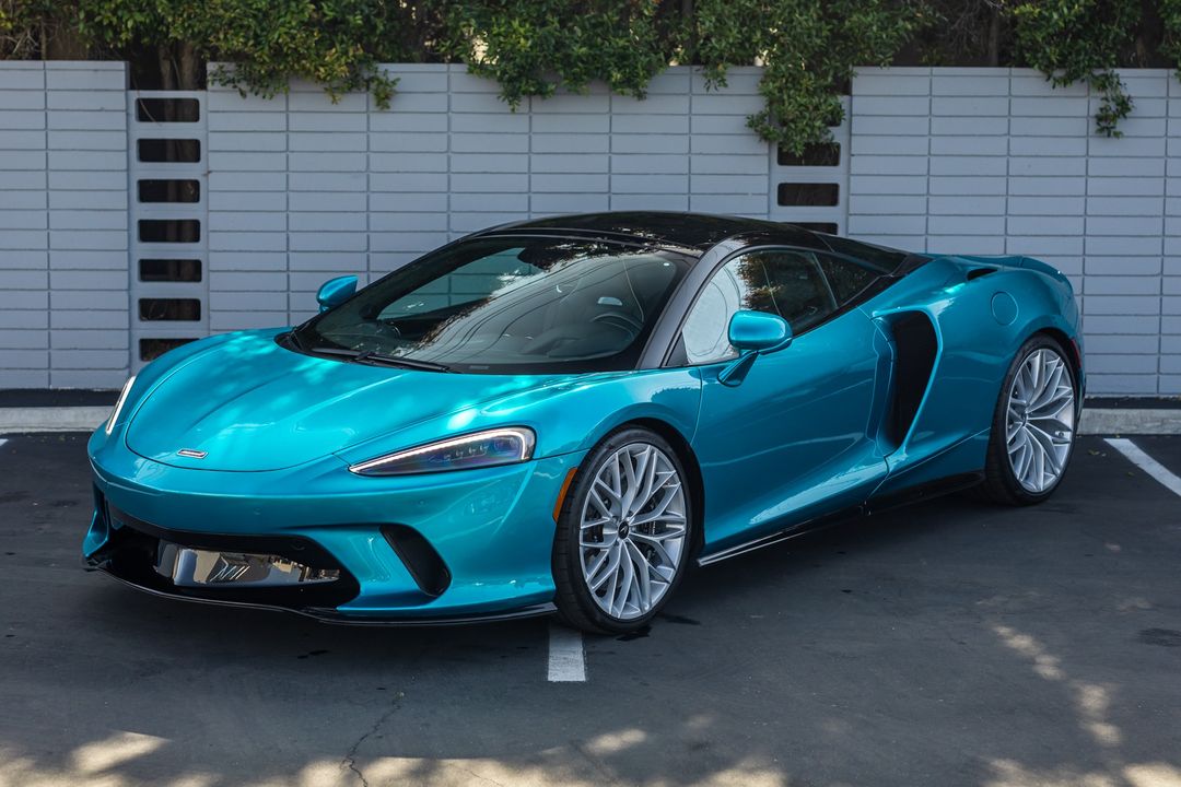 2021 McLaren GT