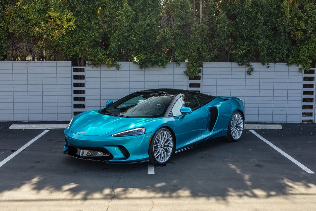 2021 McLaren GT