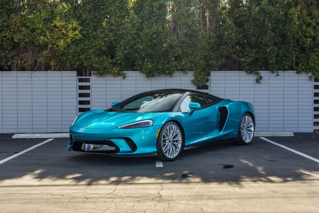 2021 McLaren GT